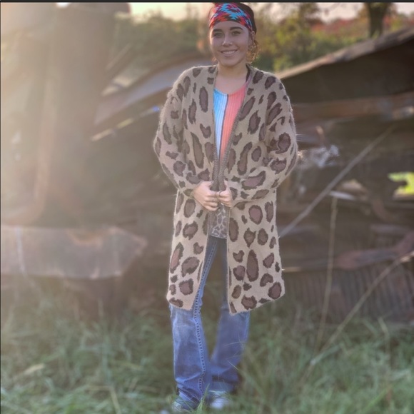 Leopard Snuggly Soft Cardigan - Picture 6 of 6